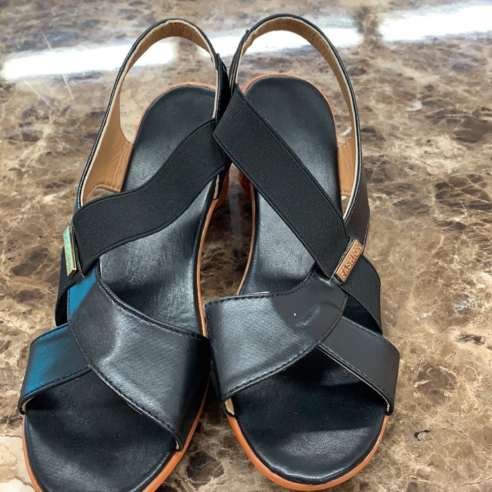 Sandal